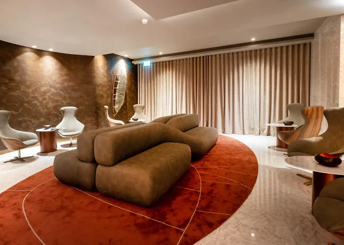 Hôtel avec piscine: Bessahotel Baixa