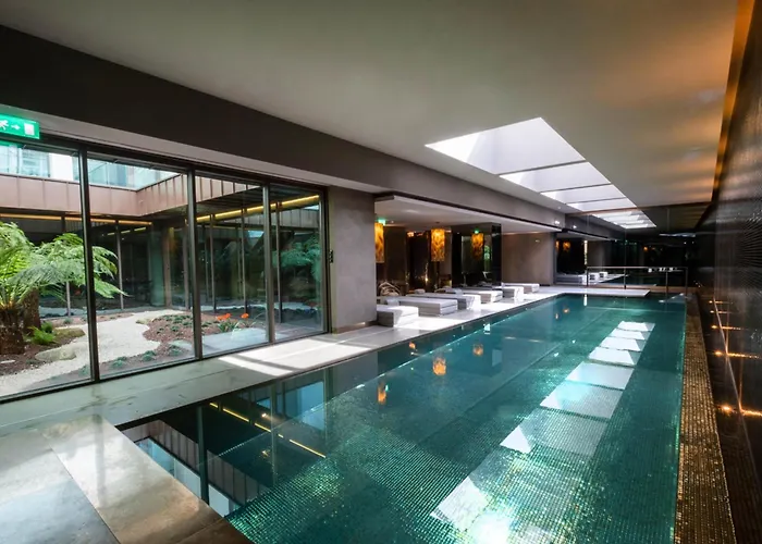 Hôtel avec piscine: Bessahotel Baixa