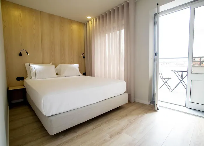 Alojamento com o café da manhã Apenas: The Gate Porto